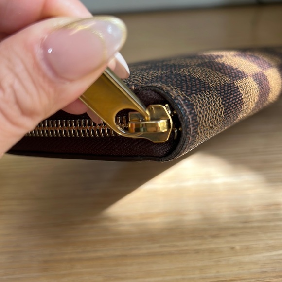 LOUIS VUITTON ZIPPY WALLET DAMIER EBENE - Picture 4 of 17